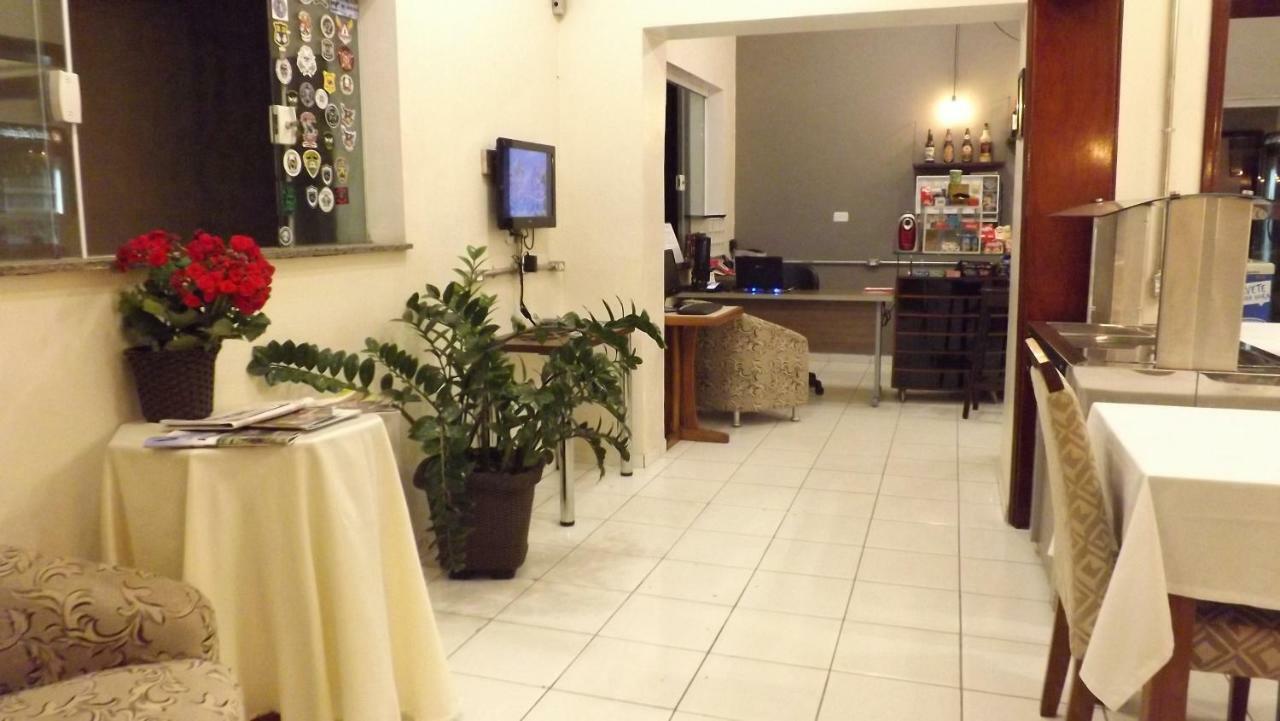 Hotel Calixtro Режистру Екстериор снимка